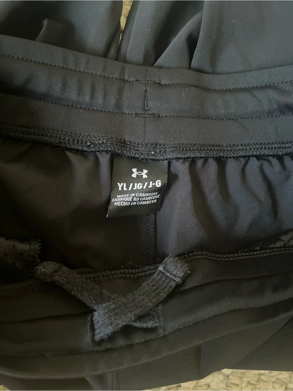 Under Armour boys Black Athletic Pants